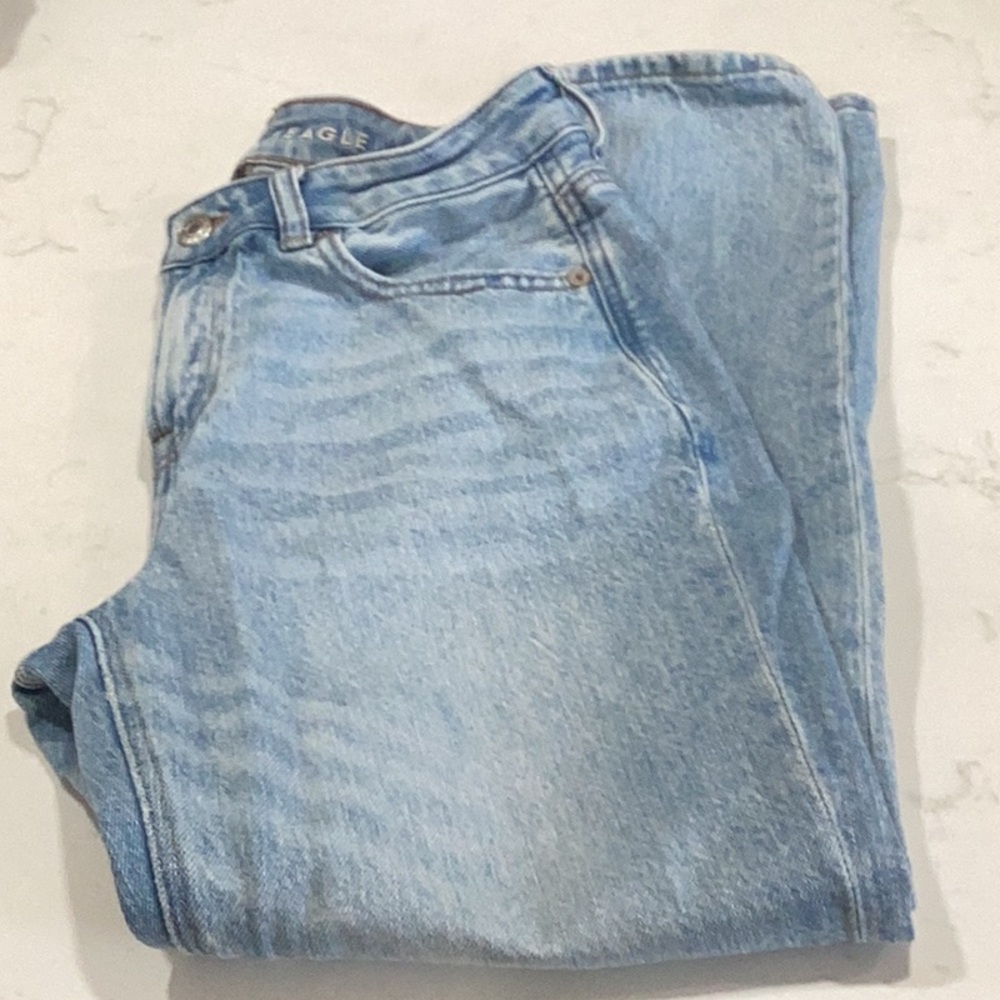 American Eagle Mom Jeans